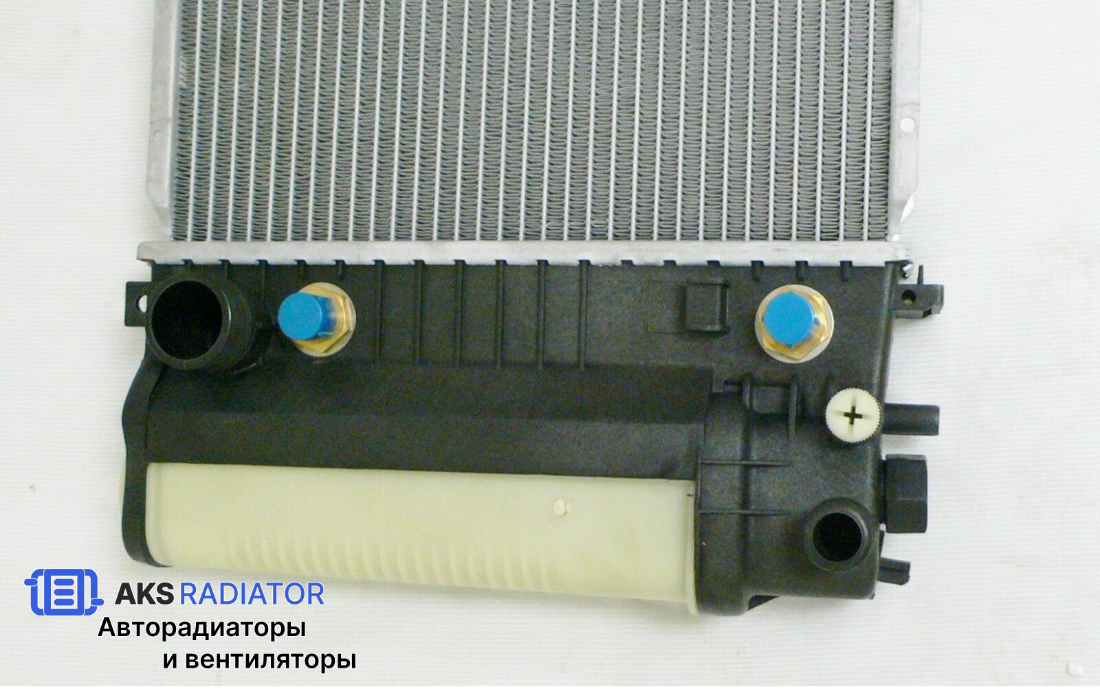 Радиаторы охлаждения двигателя AKS 202105R