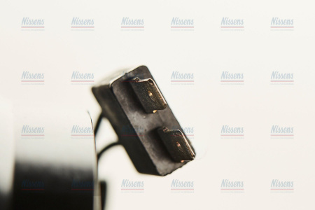 Компрессор кондиционера NISSENS 890368