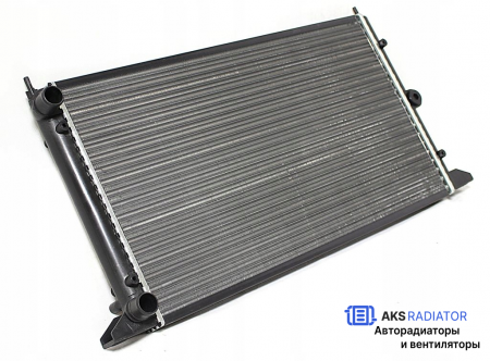 Радиаторы охлаждения двигателя AKS 952133R