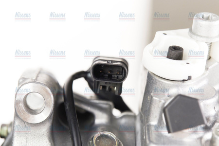 Компрессор кондиционера NISSENS 890115